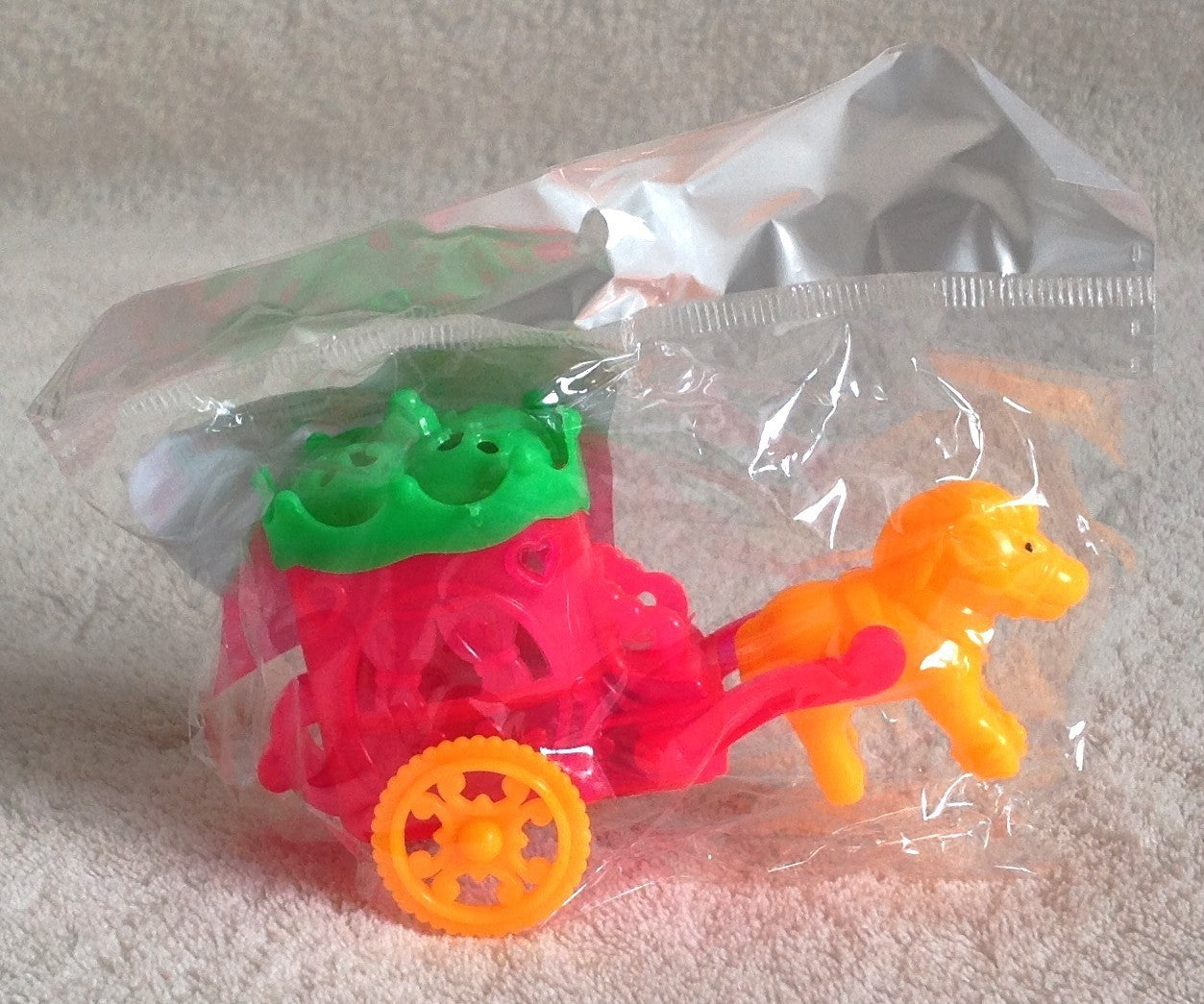 CHEVAL ET CARROSSE 9 CM (PI6251) 24