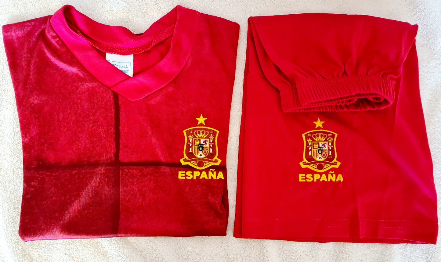 MAILLOT ET SHORT ENFANT ESPAGNE (CAMSEES)